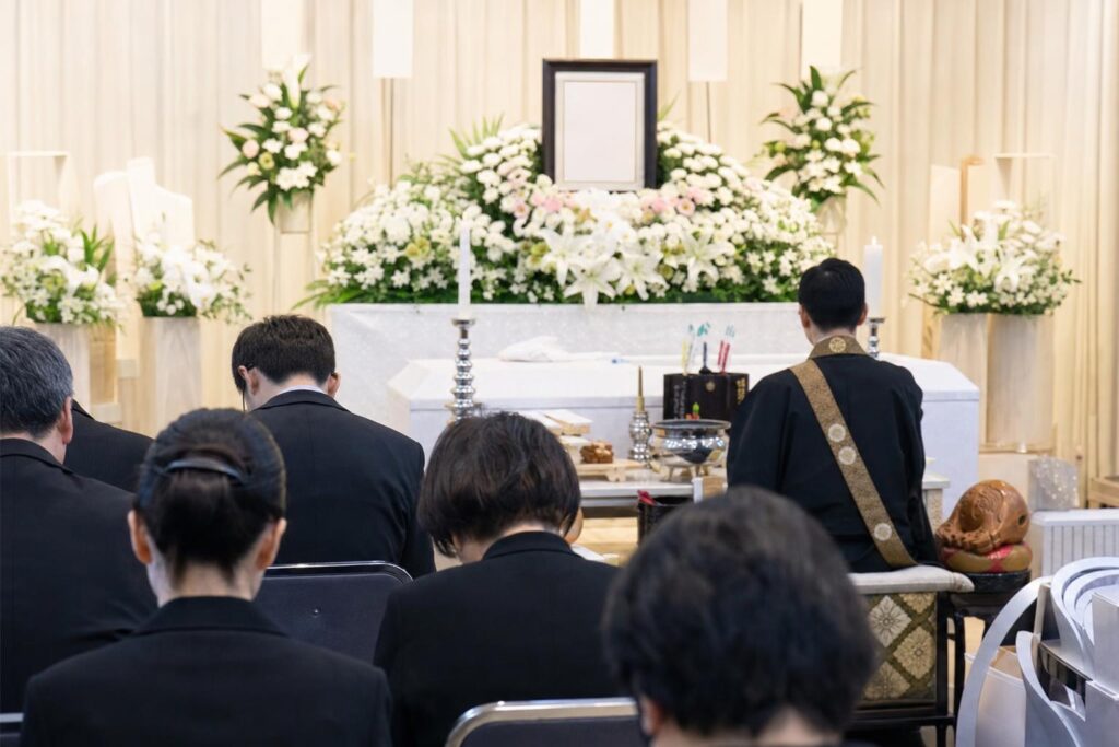 告別式・読経・お別れの時間